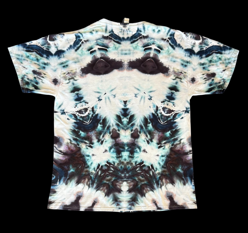 Men's T-shirt Large